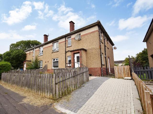 3 bedroom flat for sale