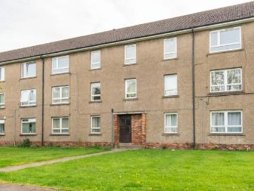 3 bedroom flat for sale