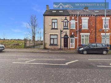 3 bedroom flat for sale