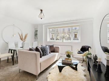 3 bedroom flat for sale