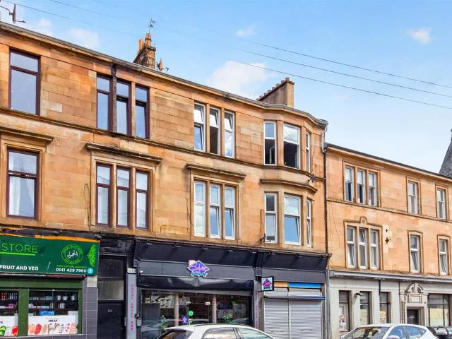 3 bedroom flat for sale