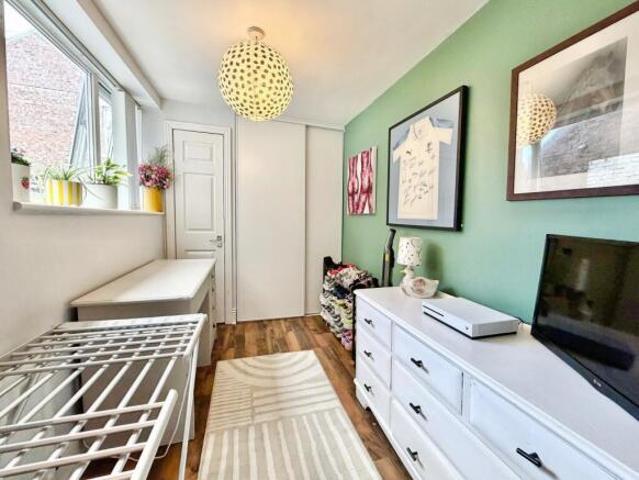 3 bedroom flat for sale in Addycombe Terrace, Heaton, Newcastle upon Tyne, NE6