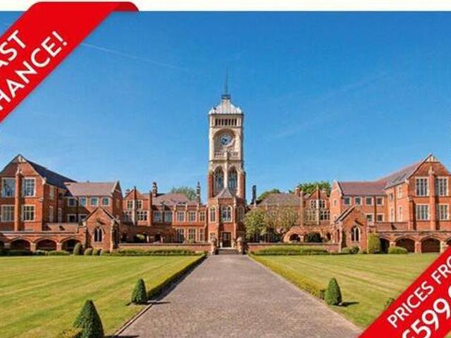 3 Bedroom Flat For Sale In Bushey