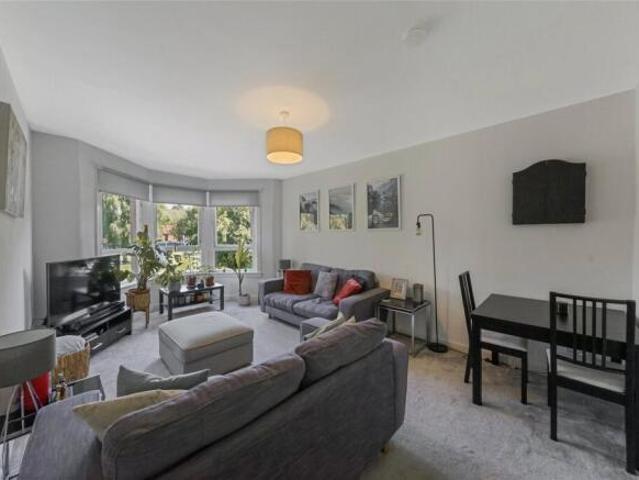 3 bedroom flat for sale in Earl Street, Scotstoun, Glasgow, G14