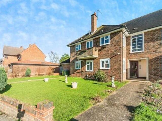 3 Bedroom Flat For Sale In Esher