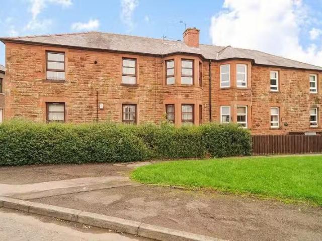 3 bedroom flat for rent in Thorburn Crescent, Annan, Dumfriess.
