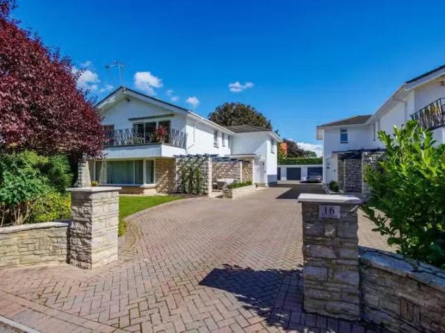 3 bedroom flat for rent in Westminster Road, Poole,, BH13