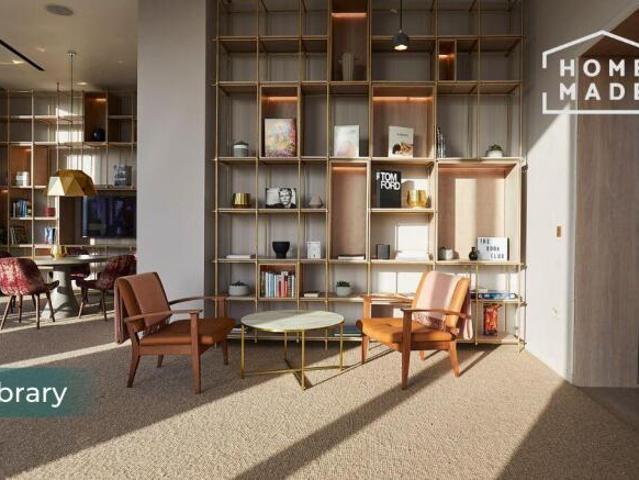 3 bedroom flat for rent in Angel Gardens, M4