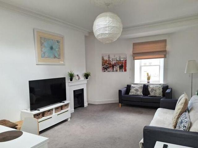 3 Bedroom Flat For Rent In Clifton