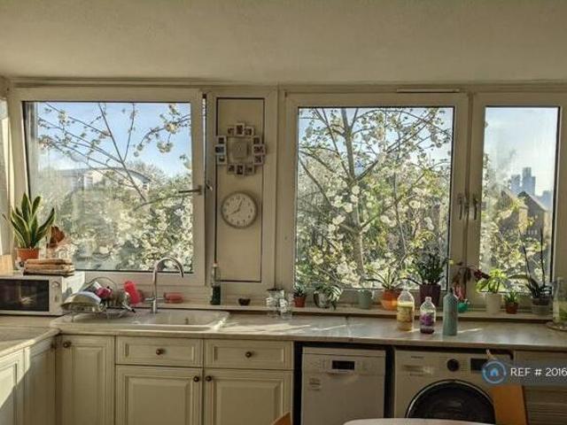 3 Bedroom Flat For Rent In London