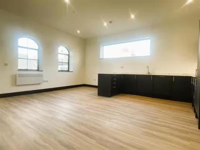 3 bedroom flat for rent in Monkton Place, Ramsgate, CT11