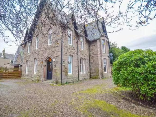 3 bedroom flat for rent in Rosebank Lane, Forfar, Angus, DD8
