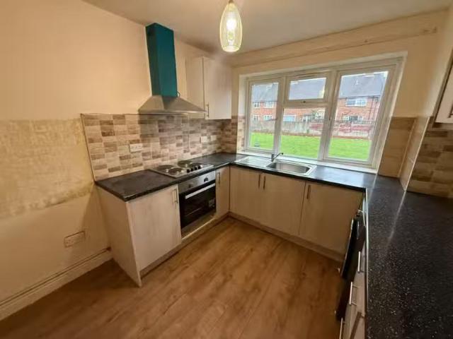 3 bedroom flat for rent in Shawbury, Birmingham, B12