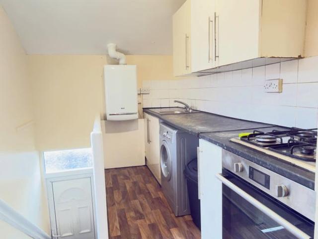 3 Bedroom Flat | Hartington Street | S109
