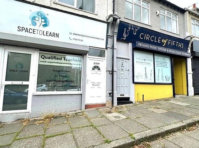 3 bedroom flat in Wirral