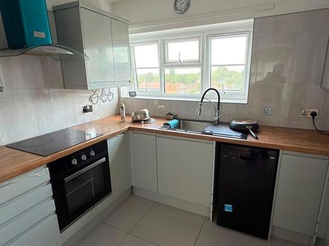 3 bedroom flat in Birmingham