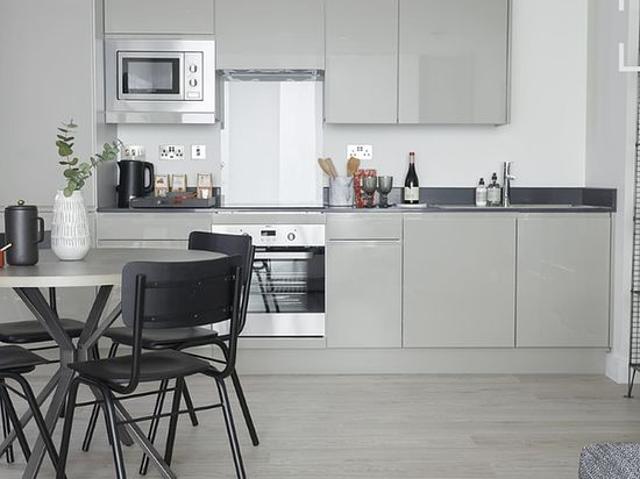 3 bedroom flat in Birmingham