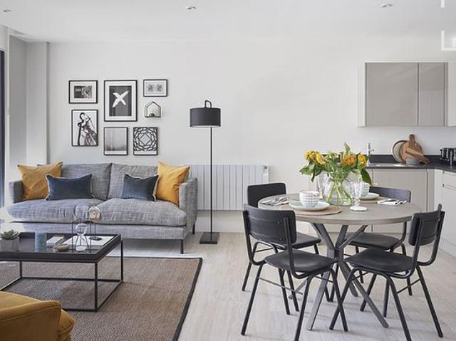 3 bedroom flat in Birmingham