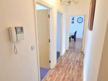 3 bedroom flat in Birmingham