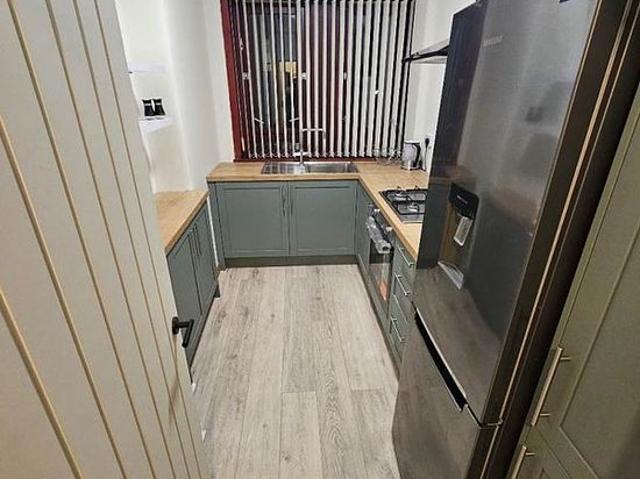 3 bedroom flat in Glasgow