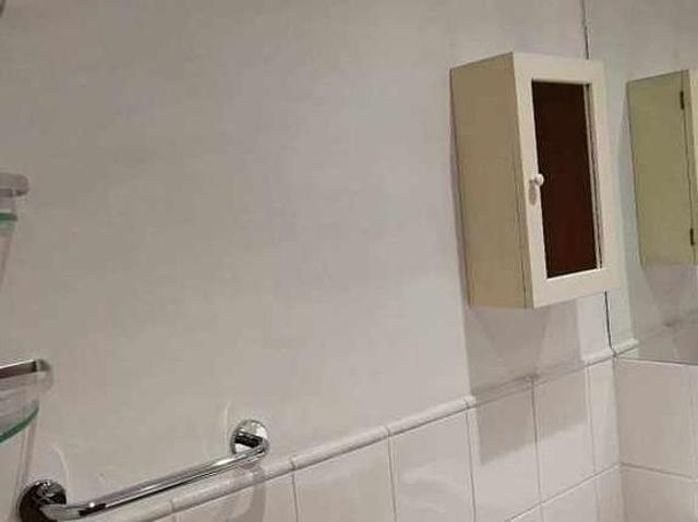 3 bedroom flat in Glasgow