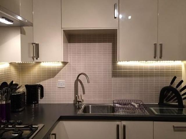 3 bedroom flat in Glasgow