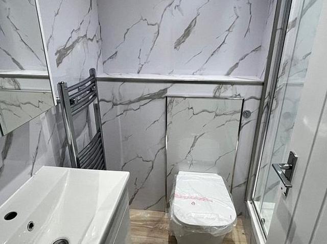 3 bedroom flat in Leeds