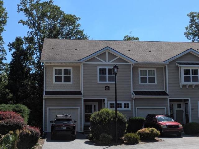 3 bedroom, Fletcher NC 28732 104159056