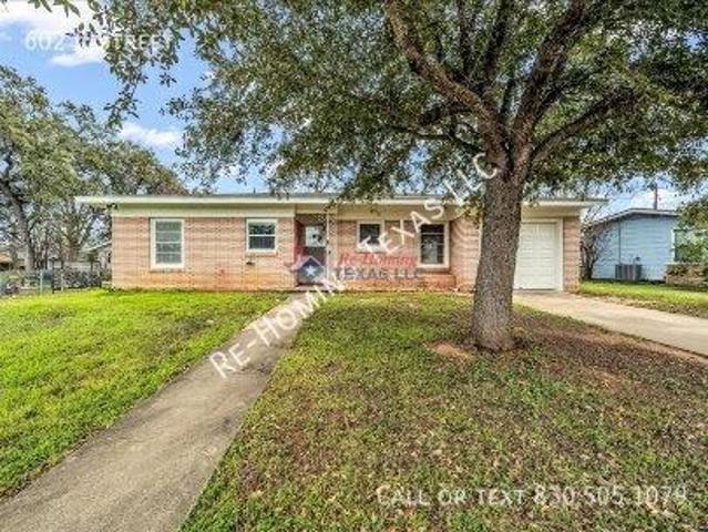 3 bedroom, Floresville TX 78114 105216133