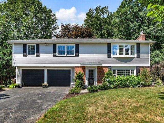 3 bedroom, Framingham MA 01701 105403318