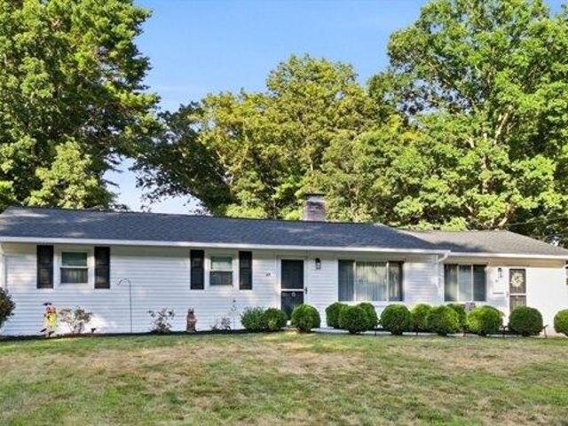 3 bedroom, Framingham MA 01701 105478280
