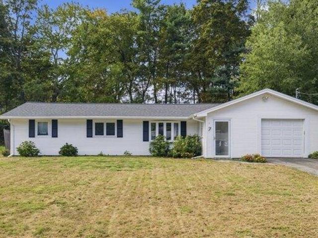 3 bedroom, Framingham MA 01701 105609910