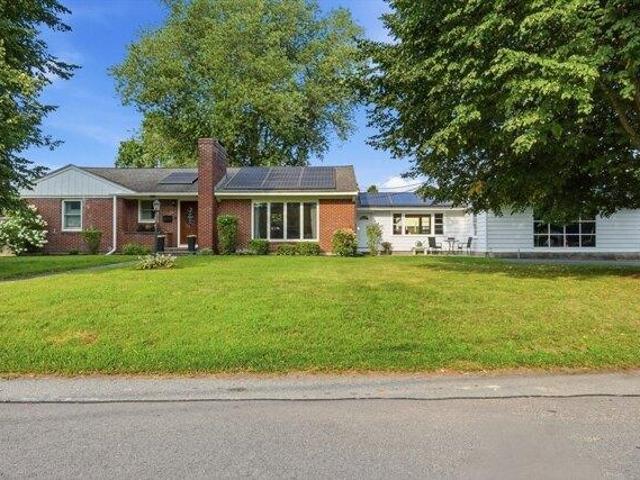 3 bedroom, Framingham MA 01702 105557289
