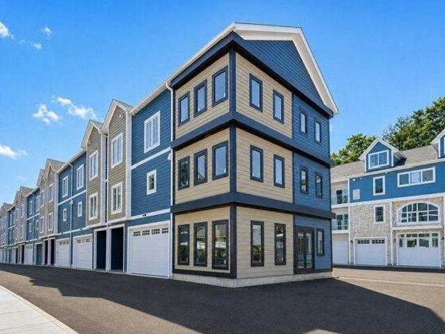 3 bedroom, Franklin MA 02038 105417482
