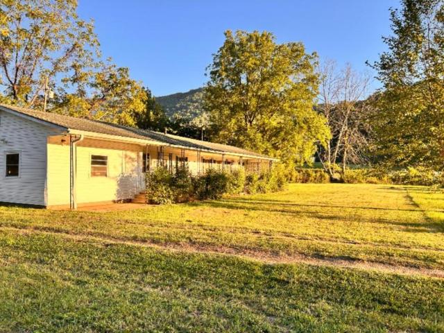 3 bedroom, Franklin NC 28734 105196518