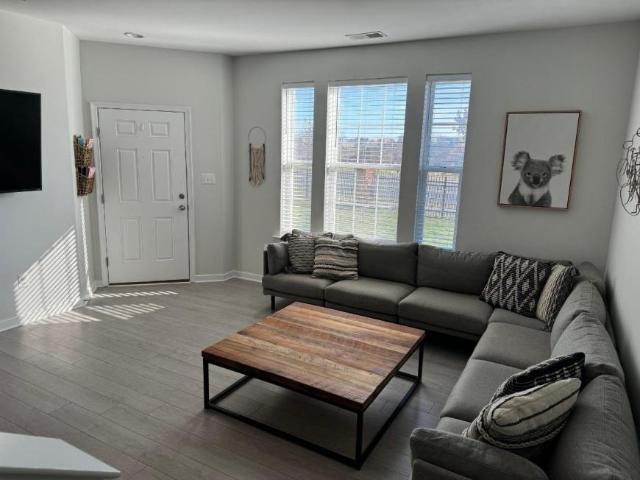 3 bedroom, Frederick MD 21701 106244729