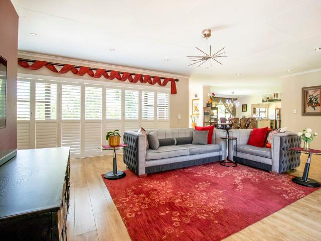 3 Bedroom Freehold To Let in Gallo Manor