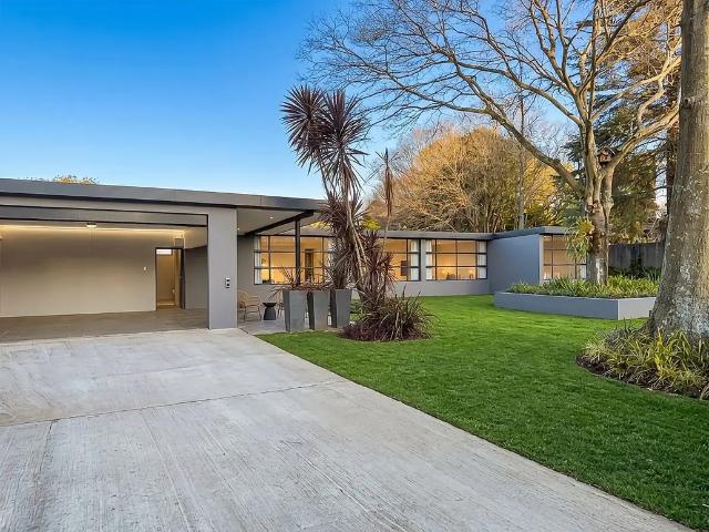 3 Bedroom Freehold To Let in Greendale