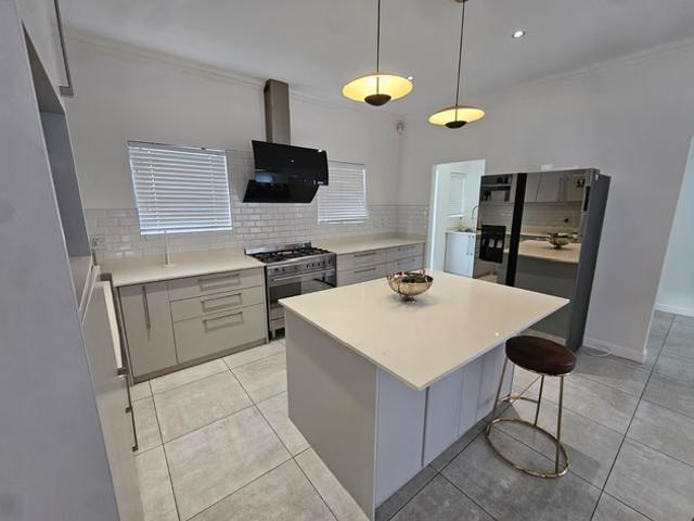 3 Bedroom Freehold To Let in Parklands North