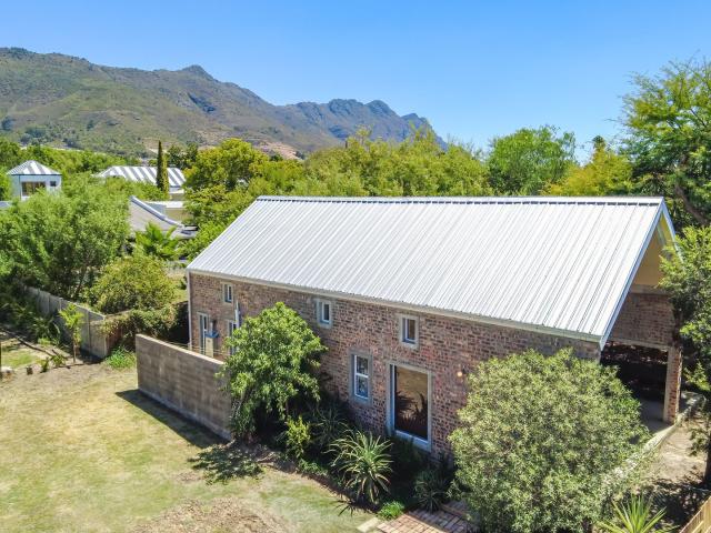 3 Bedroom Freehold To Let in Riebeek Kasteel