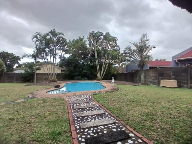 3 Bedroom Freehold To Let in Veld En Vlei
