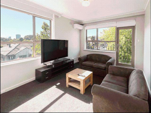 3 BEDROOM FULLY FURNISHED UNIT FOR RENT IN ST KILDA EAST WITH CARLISLE St. & CHAPEL St AT WALKABLE DISTANCE. TRAMS AND SHOPS AT DOORSTEP