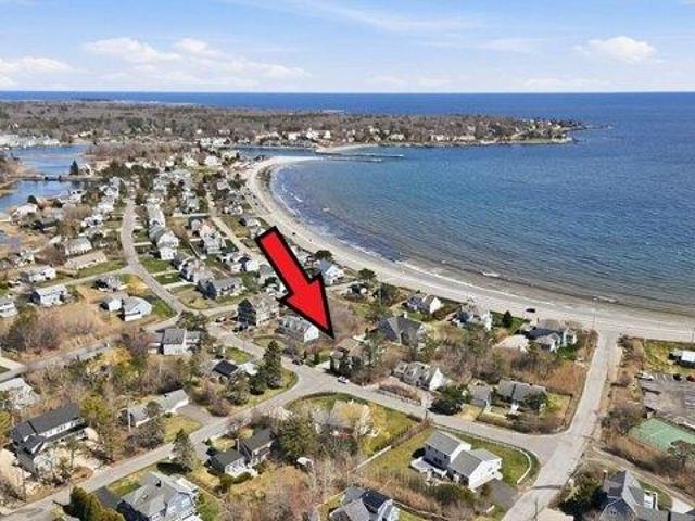 3 bedroom, Kennebunk ME 04043 104808310