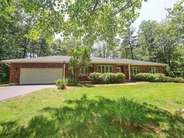 3 bedroom, Kennebunk ME 04043 104810043
