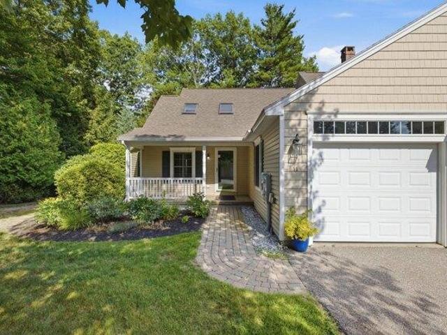 3 bedroom, Kennebunk ME 04043 104810397