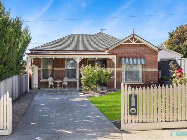 3 Bedroom House Kennington VIC 101583377