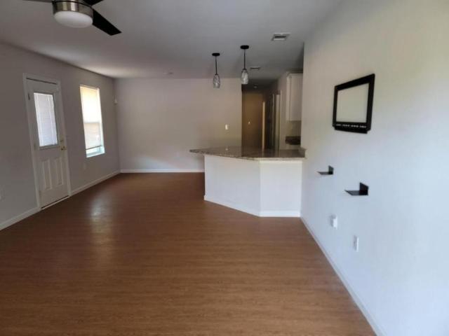 3 bedroom, Killeen TX 76543 LS92865209