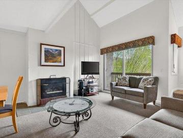 3 bedroom, Killington VT 05751 103433305