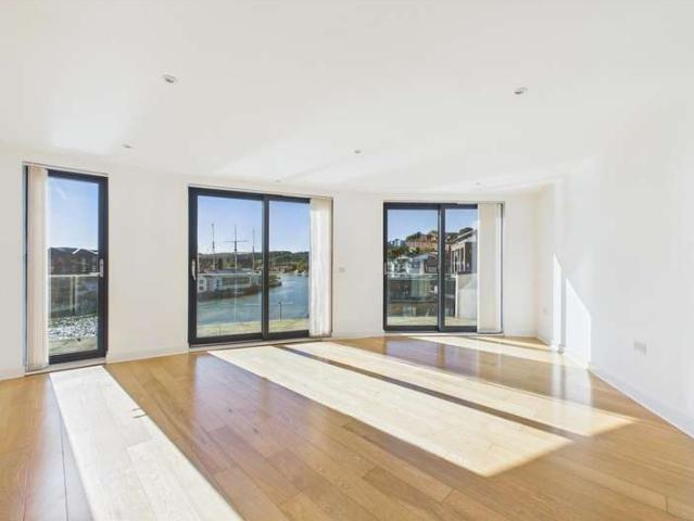 3 Bedroom Flat