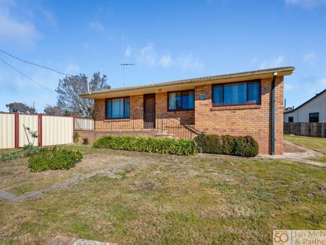 UNDER APPLICATION* 3 Bedroom House